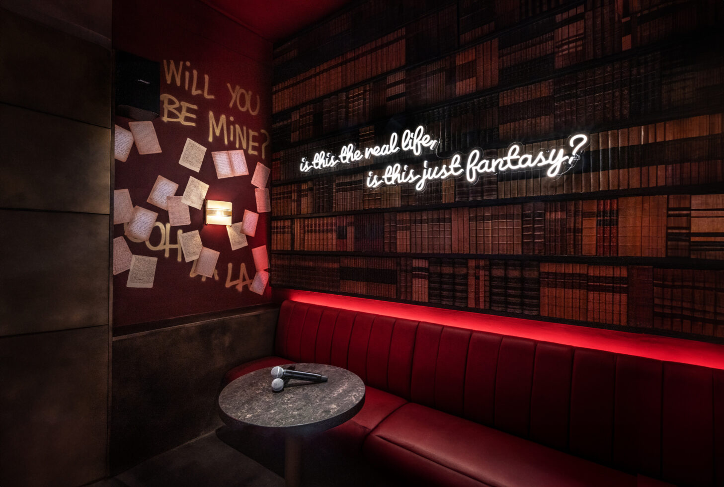 Base-format-salle-uk-library room